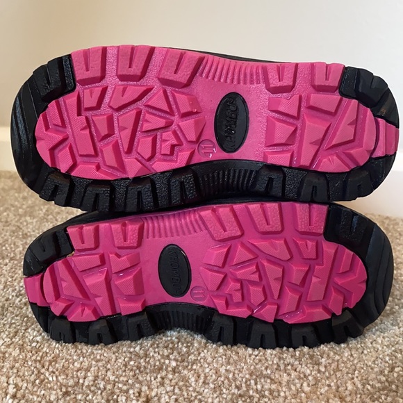 Pink Snow Trekker Boots ❄️ - Picture 5 of 9